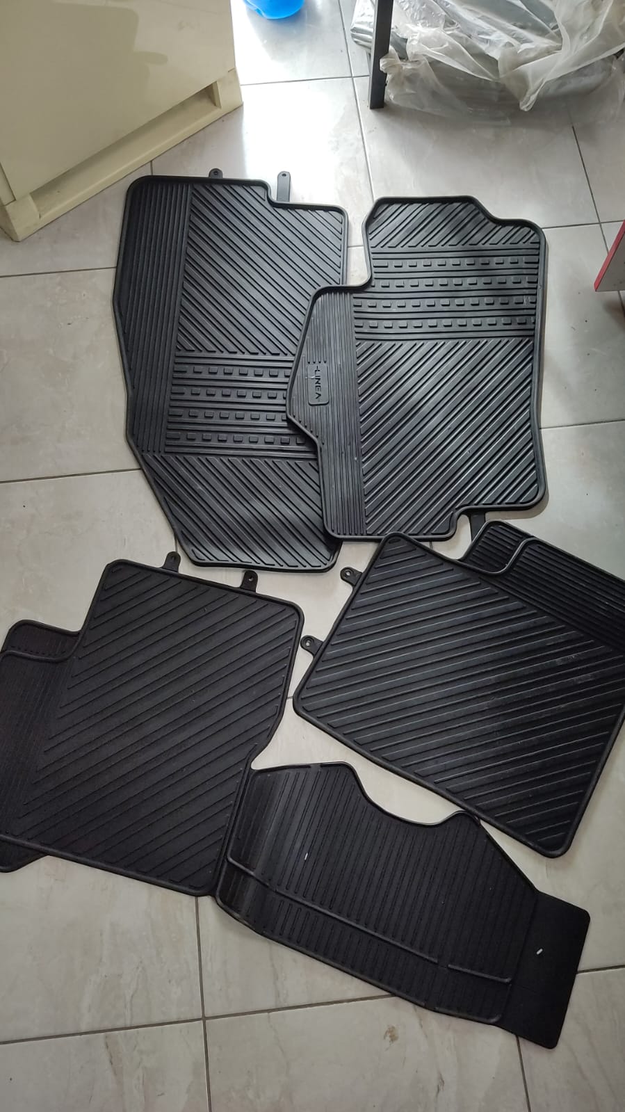 Linea paspas Takımı Kauçuk Siyah Opar 55171593