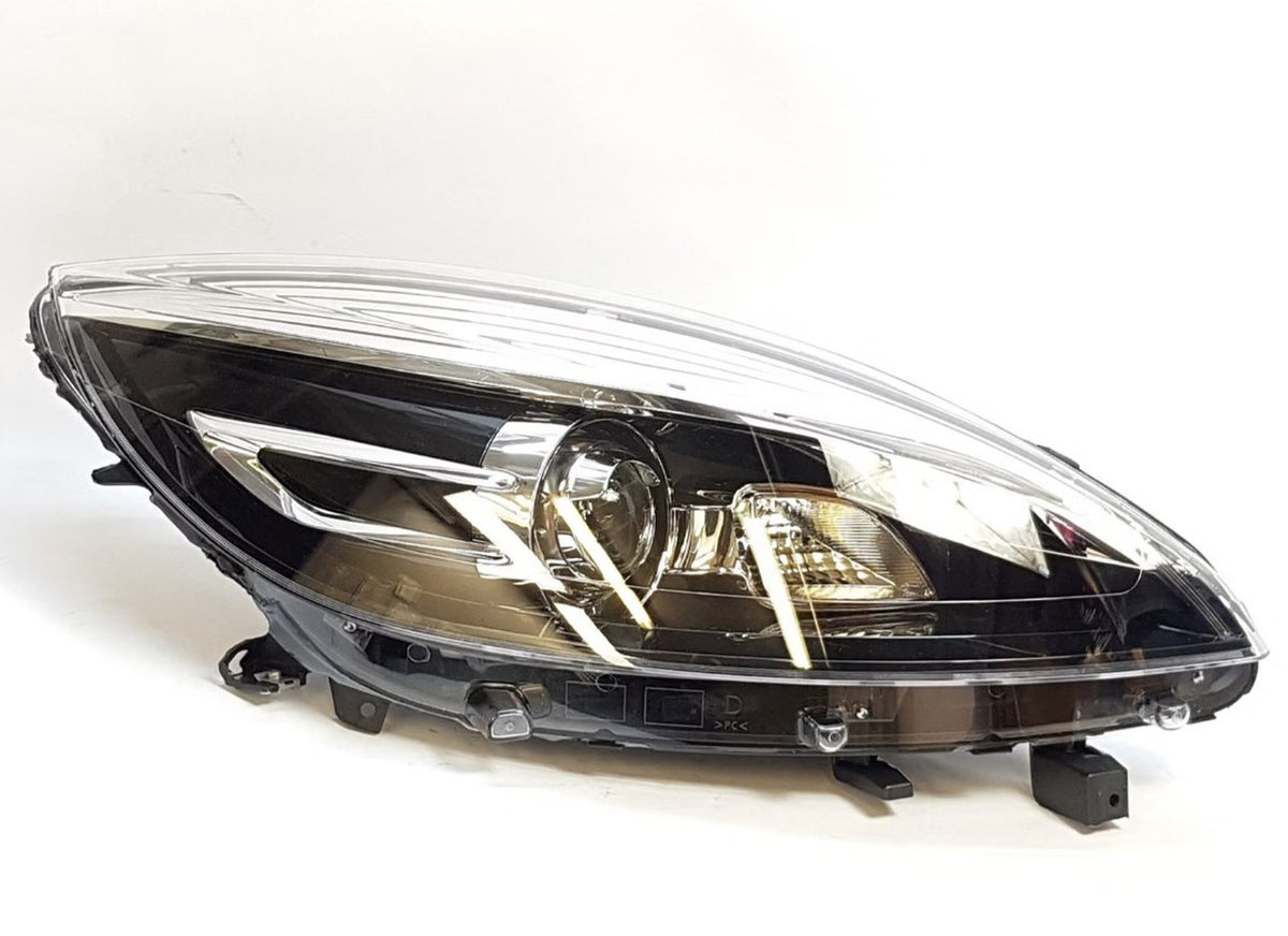 Renault Scenic Ön Sağ Far Mais 260105783R 2010-2014 - product