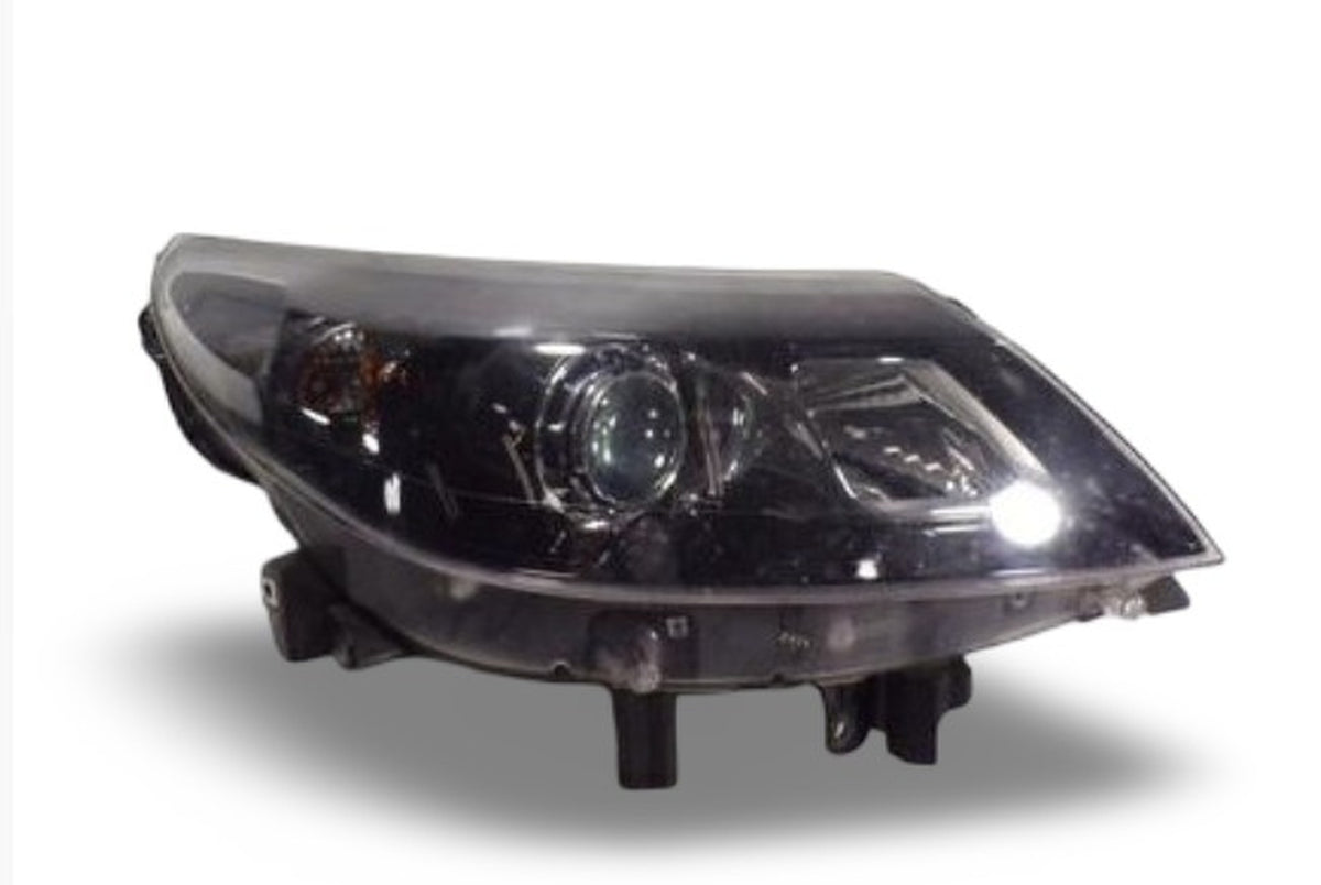 Renault Latitude Sağ Far Mais 260107669R - product