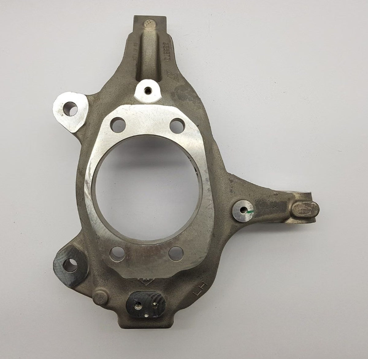 Renault Latitude Ön Sol Aks Taşıyıcı Mais 400150179R - product