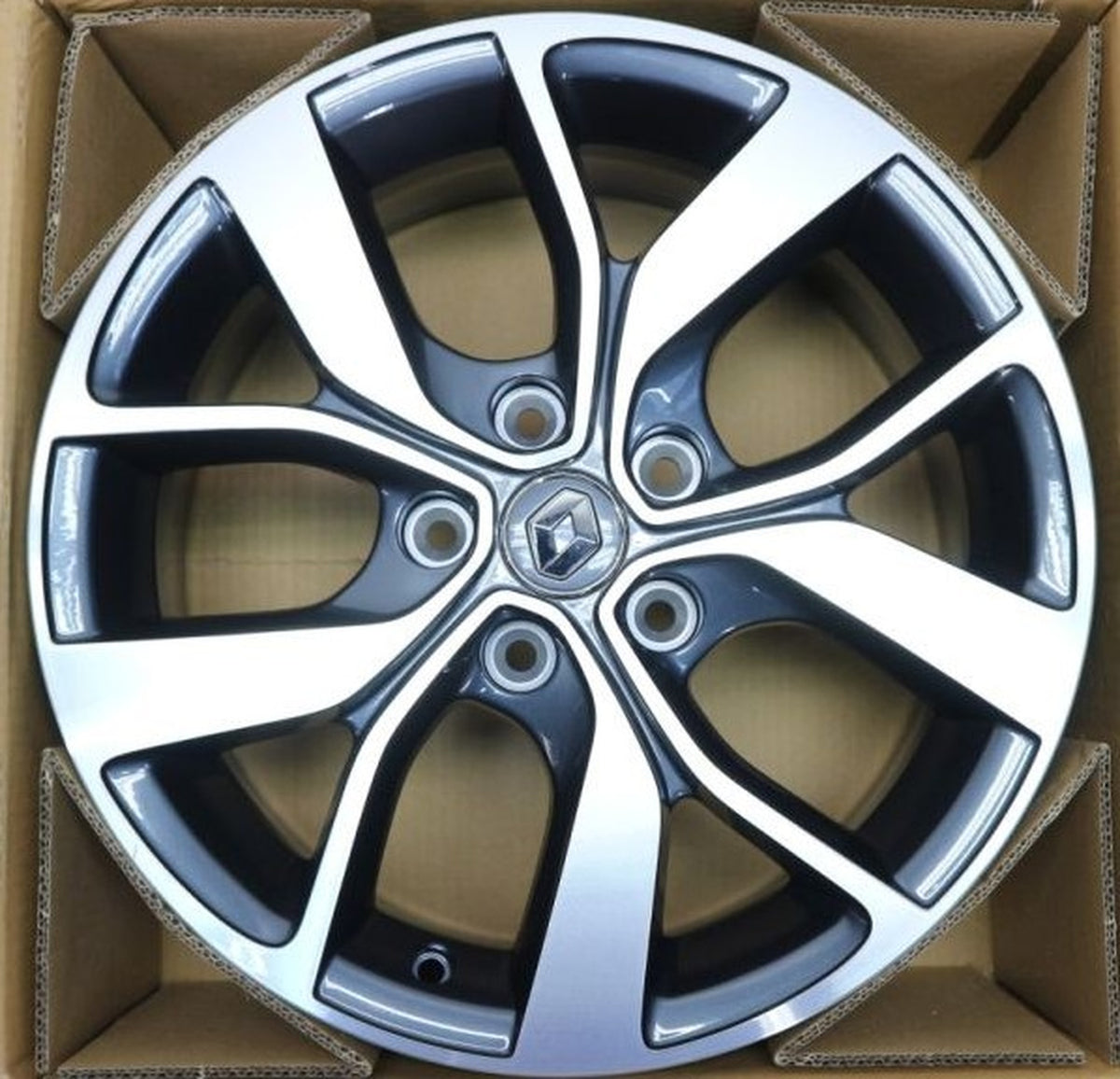 Renault Megane 4 17 Celcium Jant Mais 403002961R - main