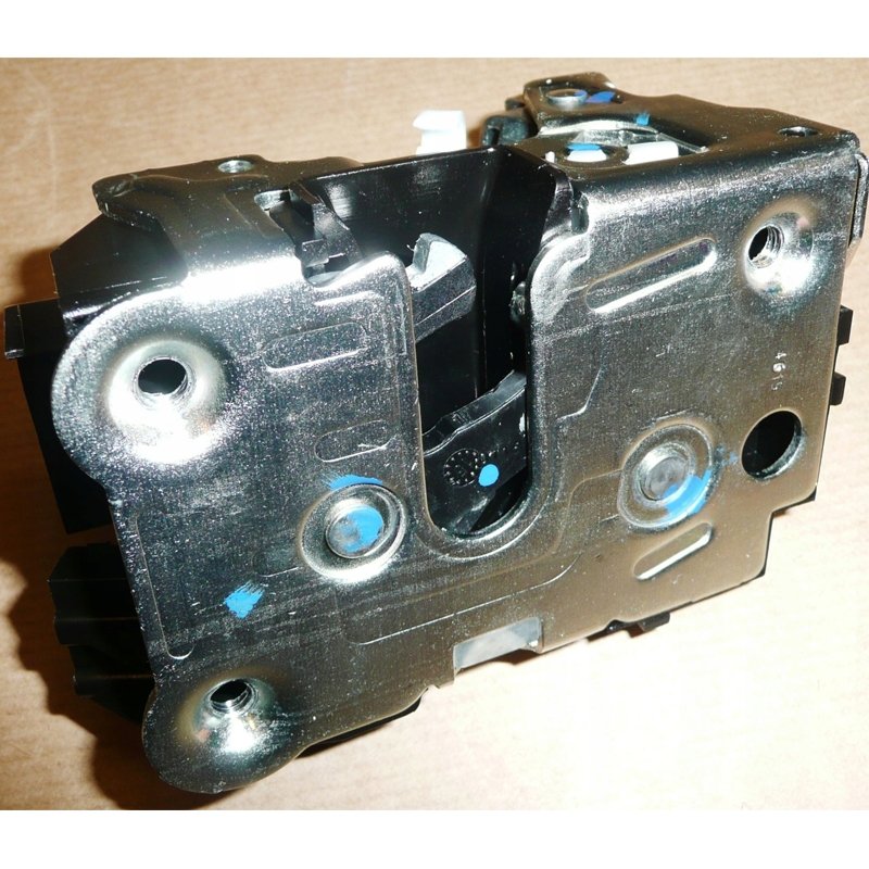 Sağ Ön Kapı Kilidi Kangoo 7701046800
