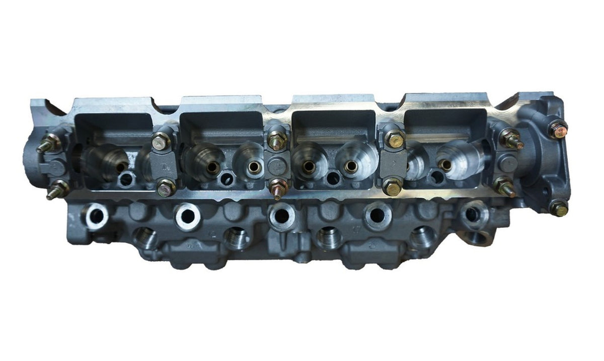 Renault Kangoo Mitsubishi Carisma F8Q Silindir Kapağı Takım Serkar - main