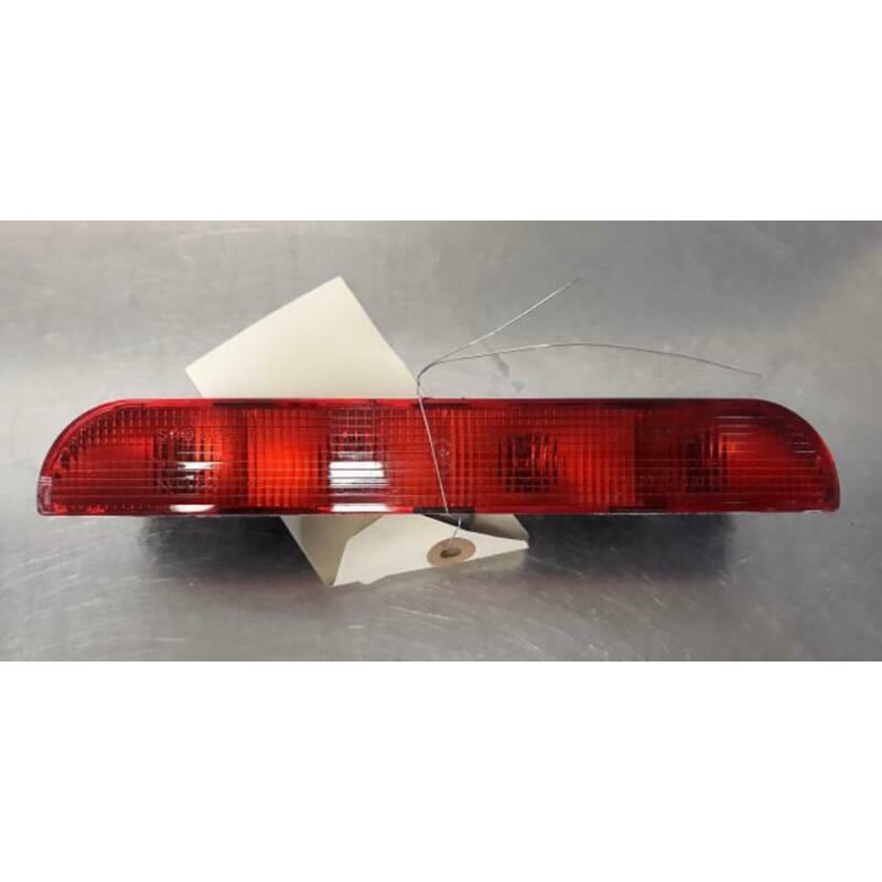 Megane 1 Sedan 3. Stop Lambası Orijinal 7701472488