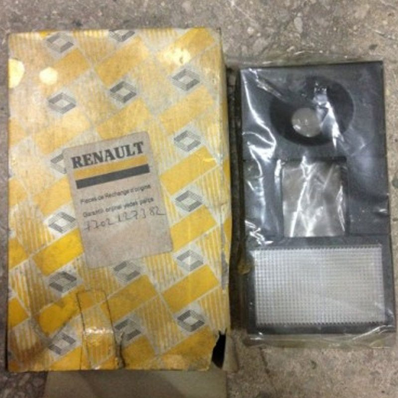 Renault 19 Tavan Aydınlatma Lambası Kapağı Orijinal 7701030768