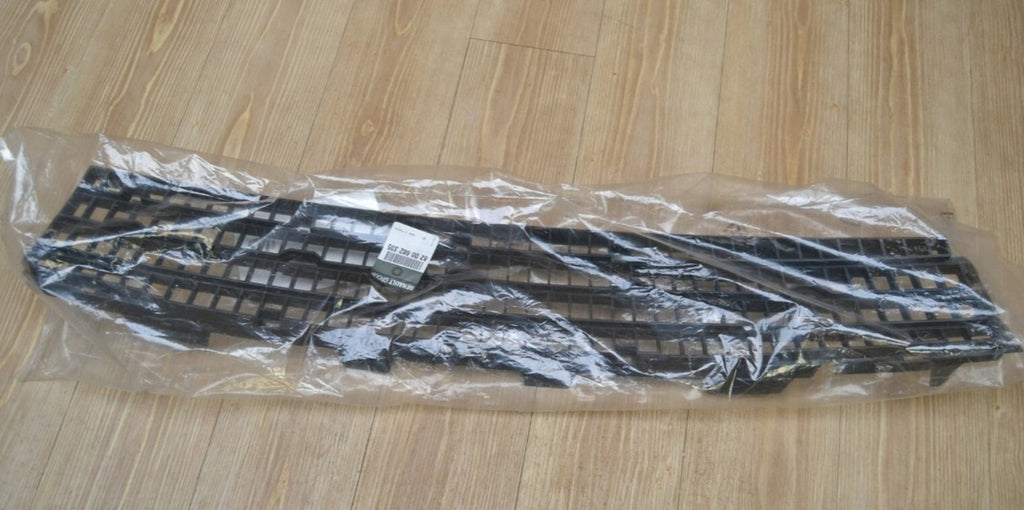 Renault Clio 3 Ön Tampon Izgarası Mais 8200682335 - product