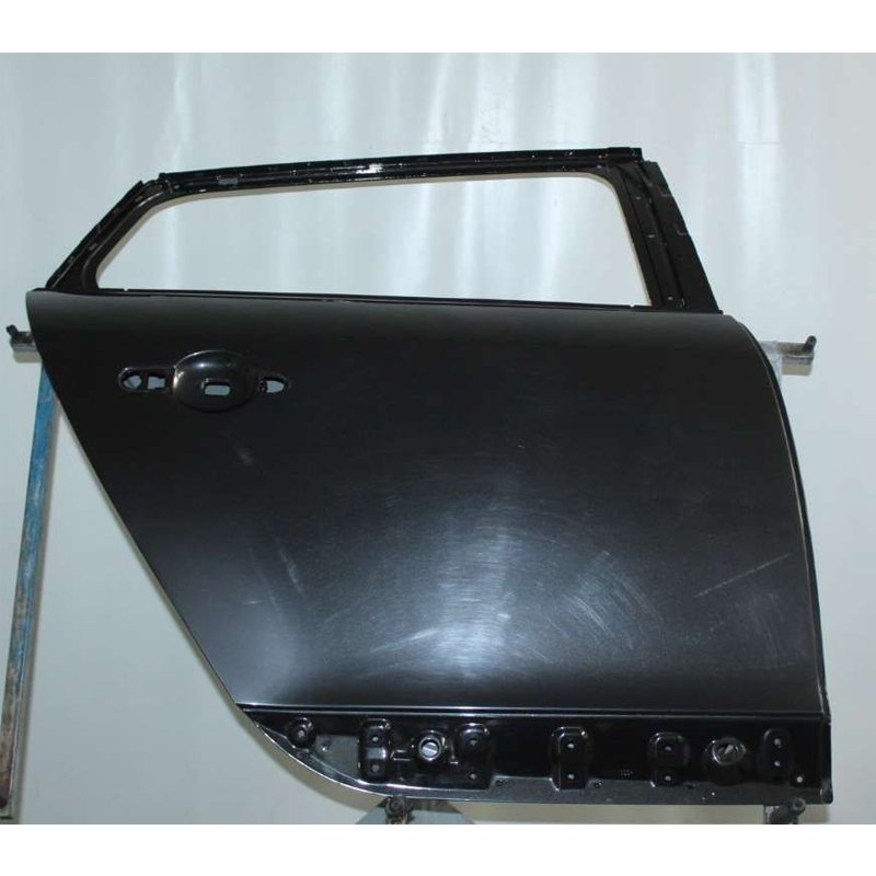 Sağ Arka Kapı Megane 3 821003697R 821007080R