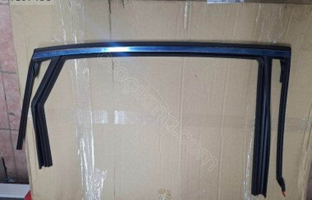 Renault Arka Sağ Kapı Cam Fitili Mais 823308826R - main