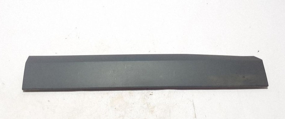 Renault Sol Arka Marşpiyel Kaplaması Mais 828210041R - product