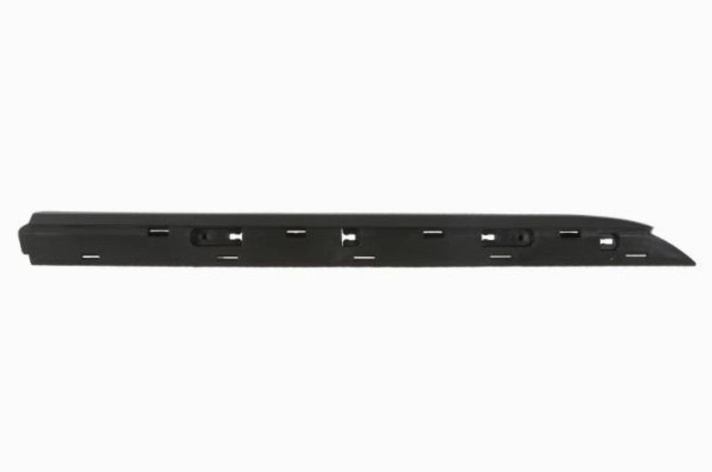 Renault Clio 5 Sağ Arka Kapı Bandı Pütürlü Mais 828766864R - product