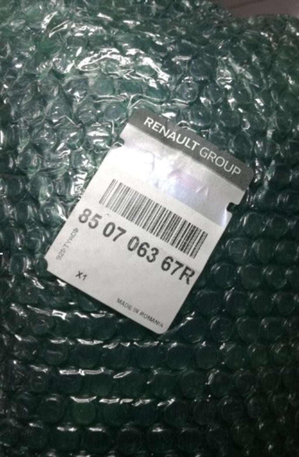 Dacia Duster Arka Tampon Alt Kaplama Gri Mais 850706367R - product