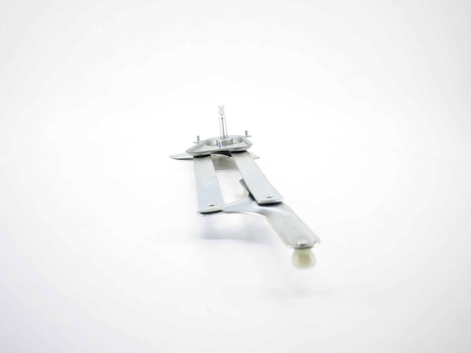 Renault 9, 11 Arka Cam Krikosu Sağ Dörtel - product