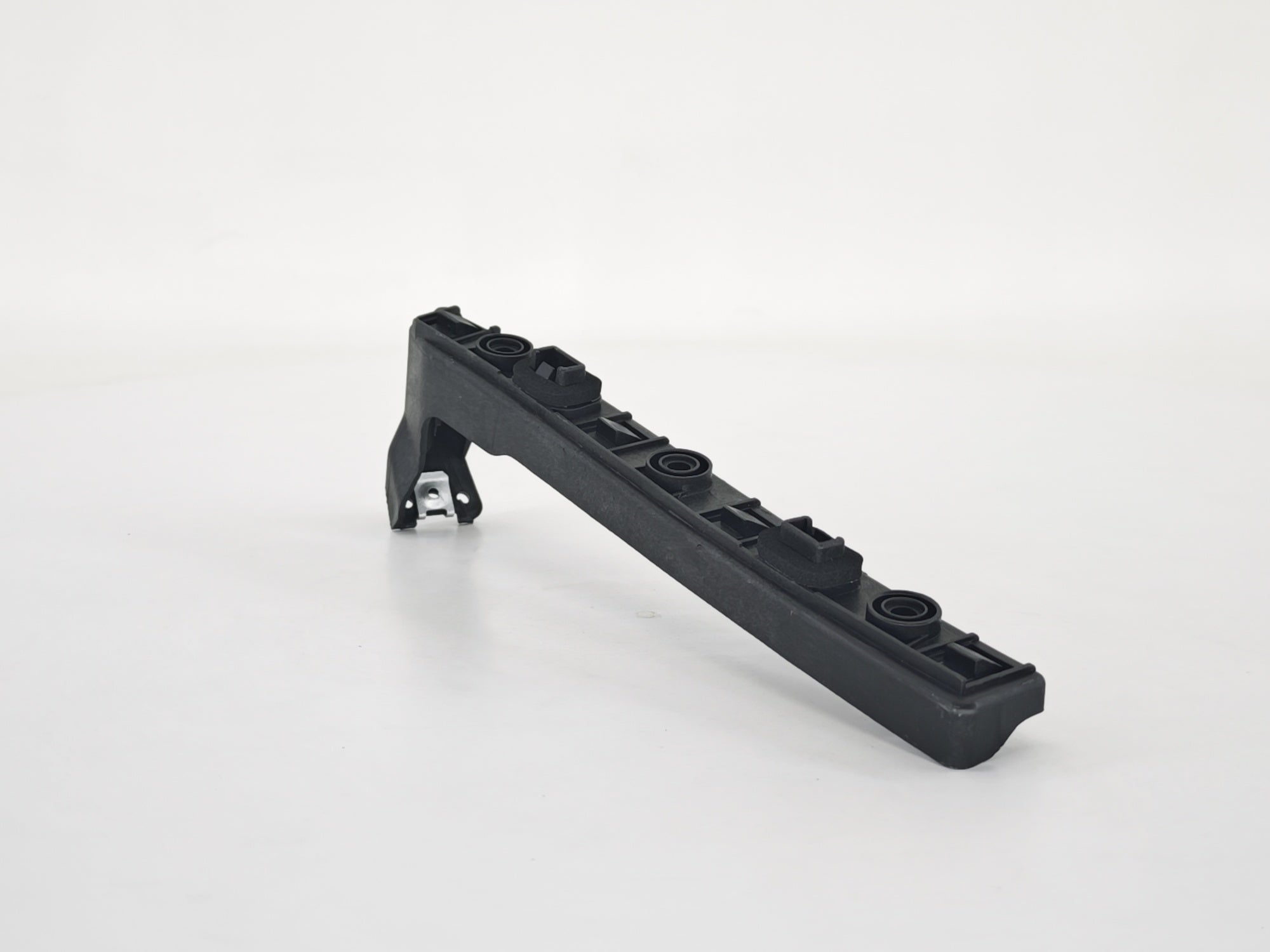 Egea Hatchback Arka Tampon Bağlantı Braketi Sol Uç Opar 52246209 - product