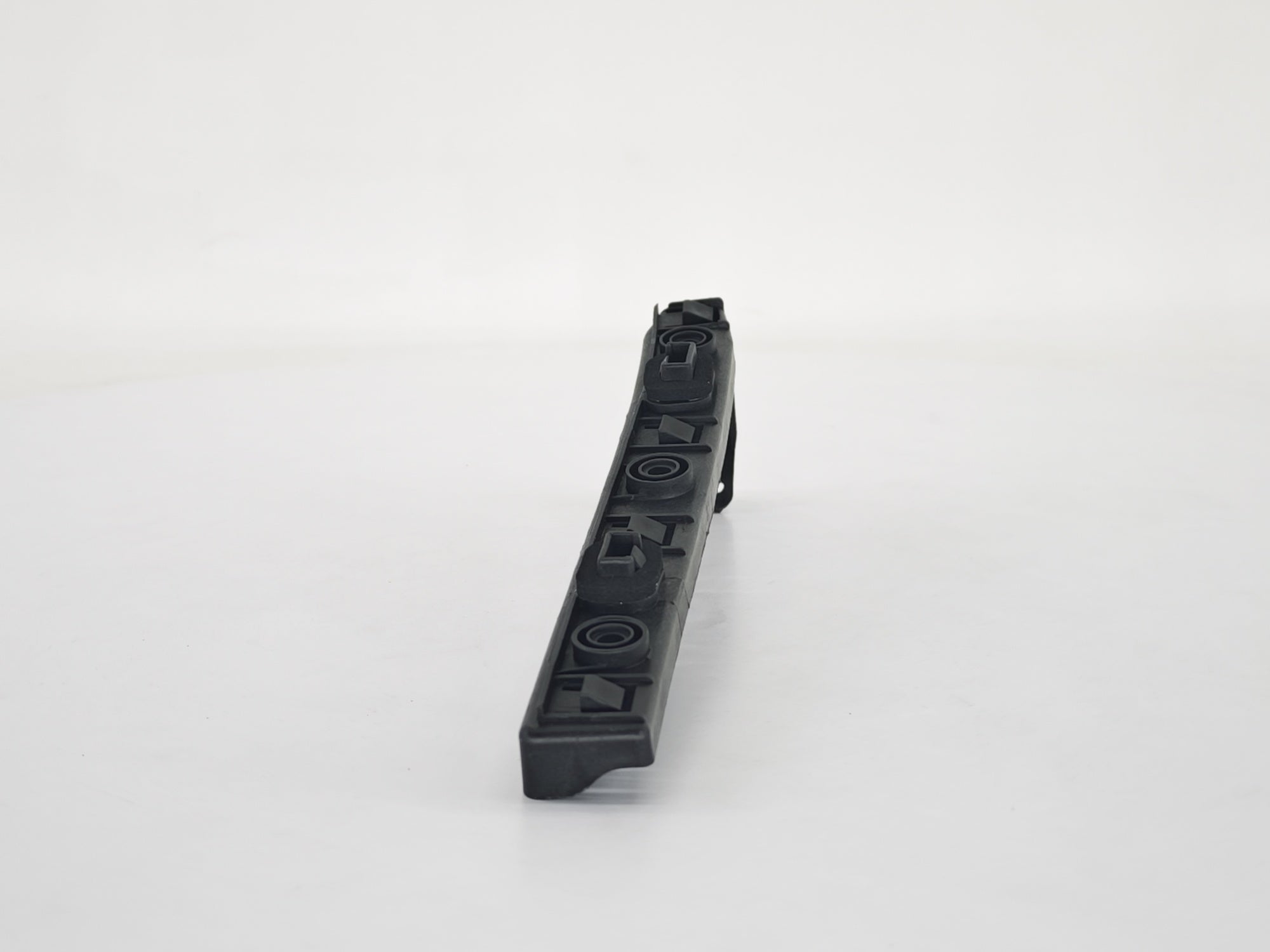 Egea Hatchback Arka Tampon Bağlantı Braketi Sol Uç Opar 52246209 - product