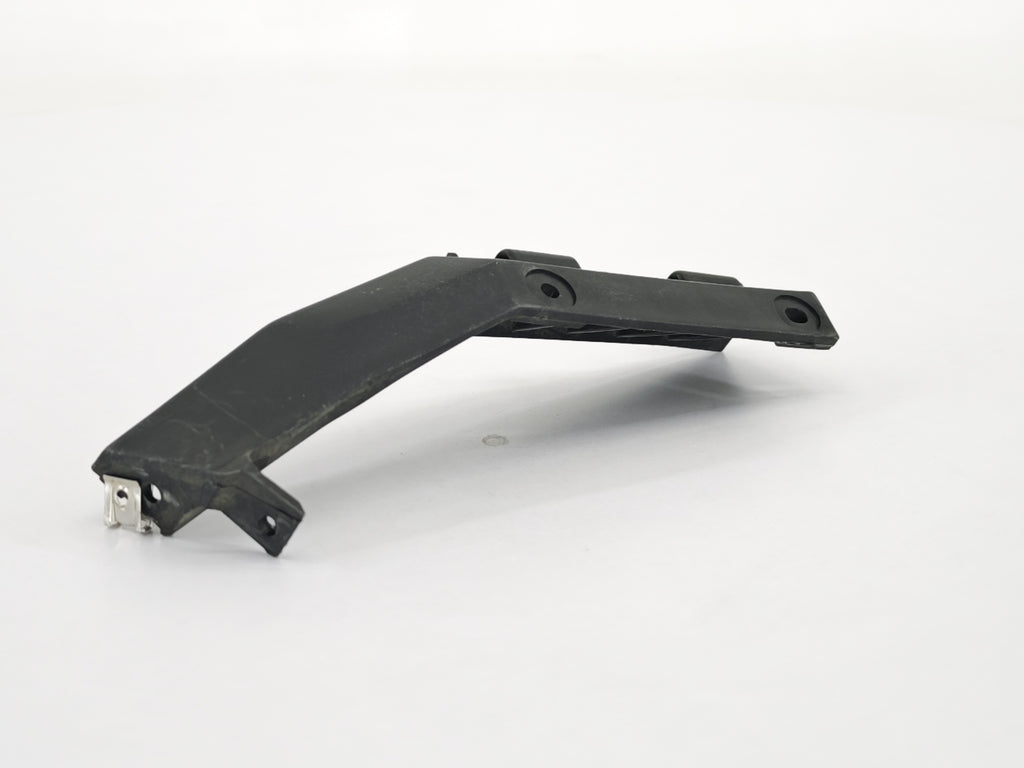 Renault 19 Sedan Arka Tampon Bağlantı Ayağı Sağ Baran Plastik 009 - product