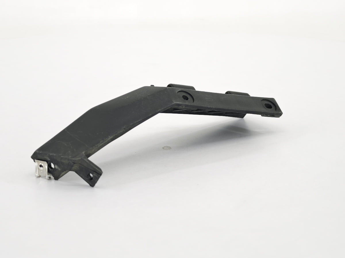 Renault 19 Sedan Arka Tampon Bağlantı Ayağı Sağ Baran Plastik 009 - product