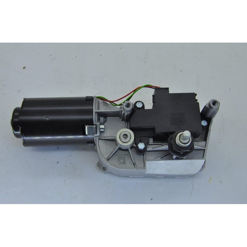 Uno Ön Cam Silgi Motoru 64342640