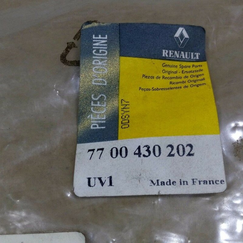 Megane Cam Su Fıskiye Deposu Orijinal 7700430202
