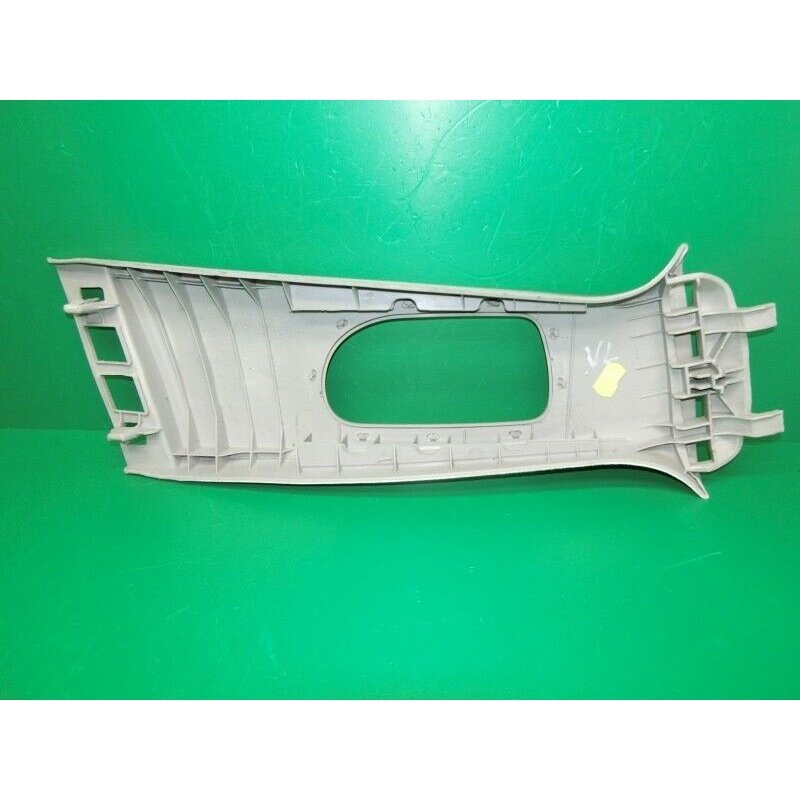 Sol Orta Direk Üst Kaplama Megane 2 8200034957