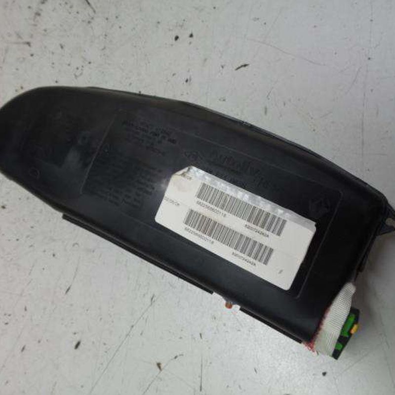Renault Dacia Duster Yolcu Hava Yastığı Orijinal 8200724242