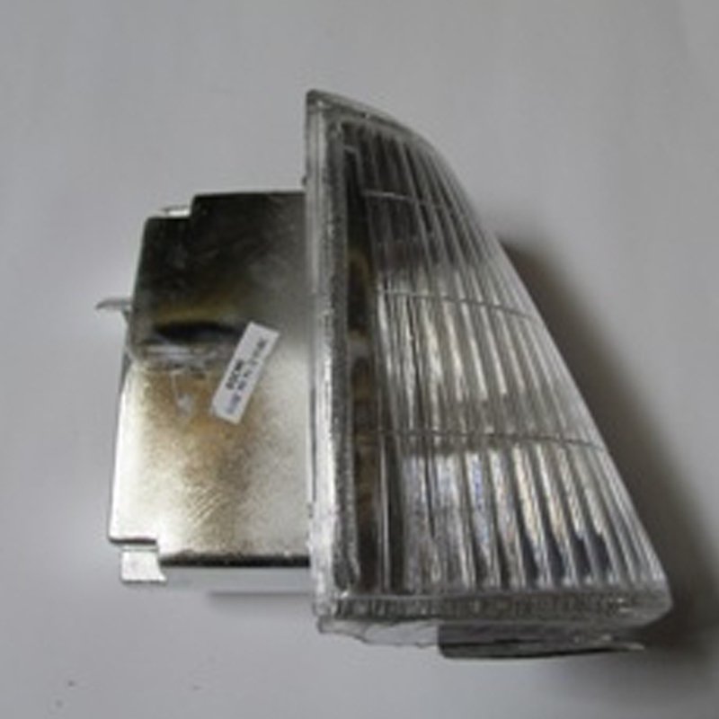 R11 Flash 86 - 93 Ön Sinyal Sağ Beyaz Duysuz 7702202873