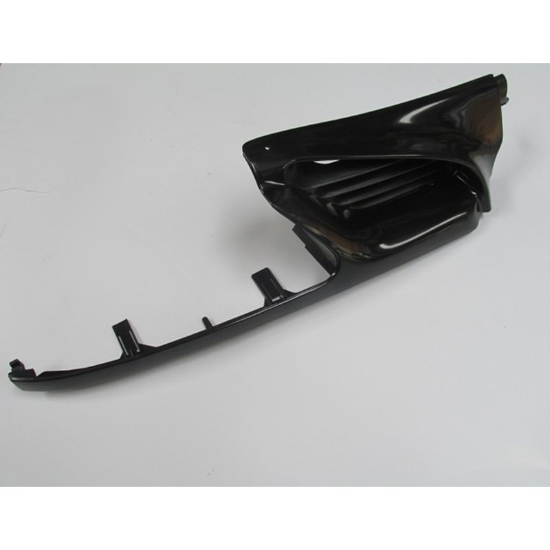 Megane 98 - 99 Ön Panjur Sağ Siyah 7701367996
