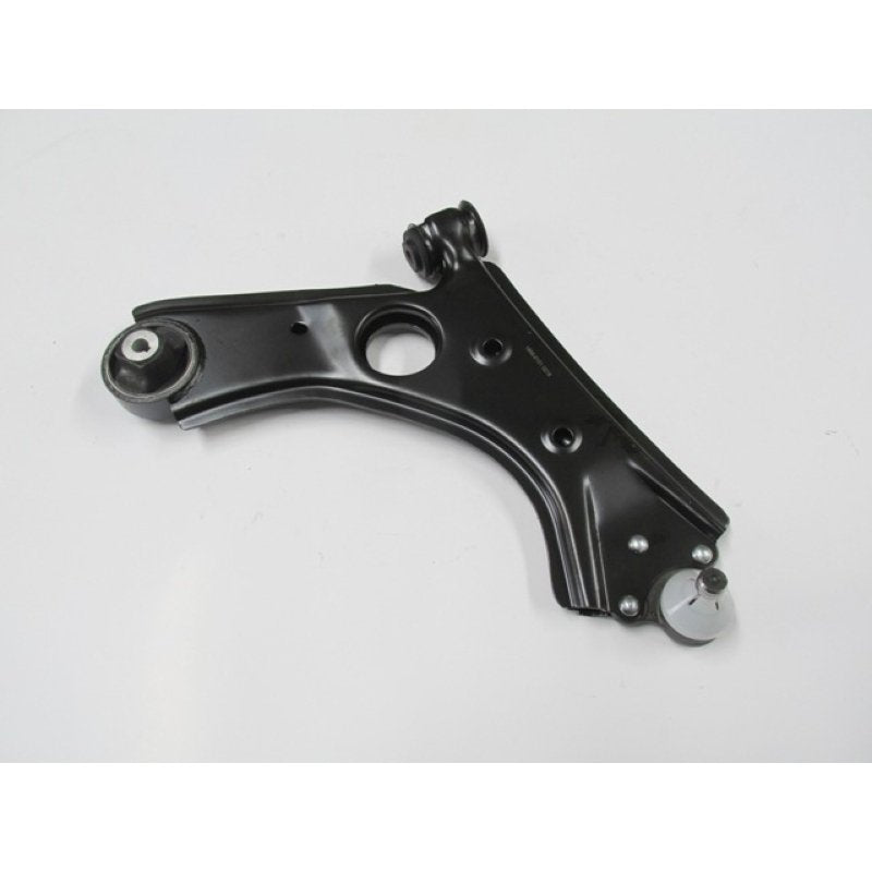 Fiat 500L 13 - 18 Ön Alt Tabla Sağ Rotilli Salıncak 51885660