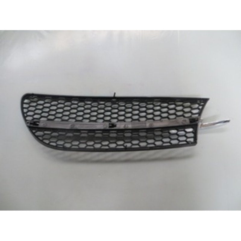 Alfa 147 01 - 05 Ön Tampon Panjuru Sol Siyah Çıtası 46557854