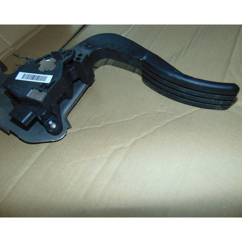 Lodgy Dokker Gaz Pedali 180023122R