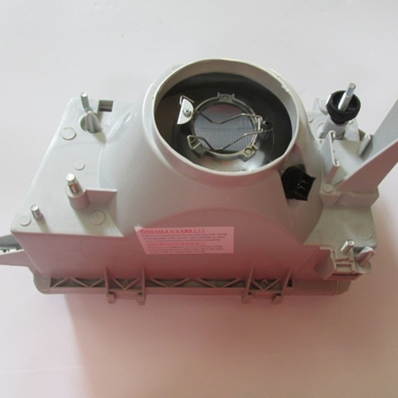 R11 Flash 86 - 95 Far Lambası Sağ Manuel 1 Reflektörlü 7701032940