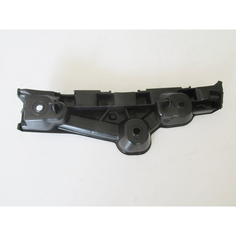 Sandero 13 - 16 Ön Tampon Braketi Sağ 631427092