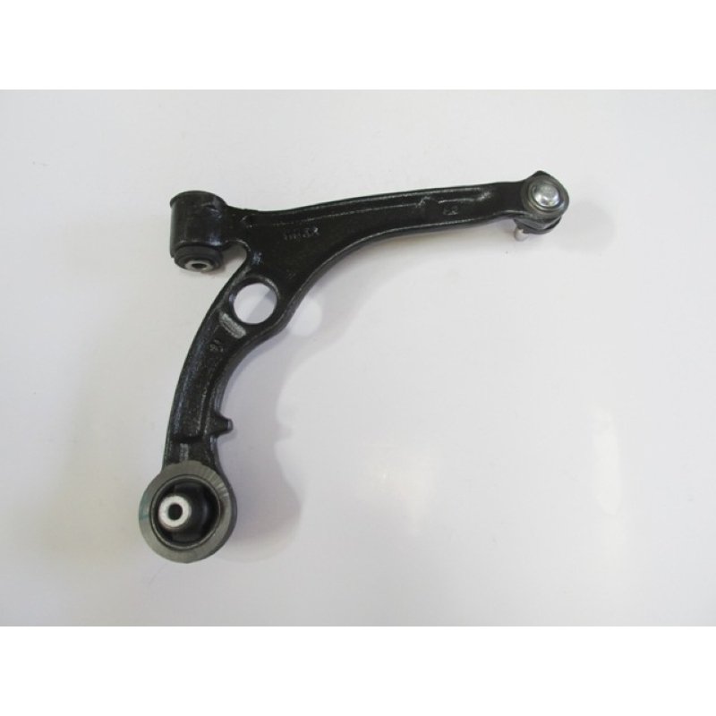 Stilo 03 - 06 Ön Alt Tabla Sol Rotilli Salıncak 14,5Mm 50705083