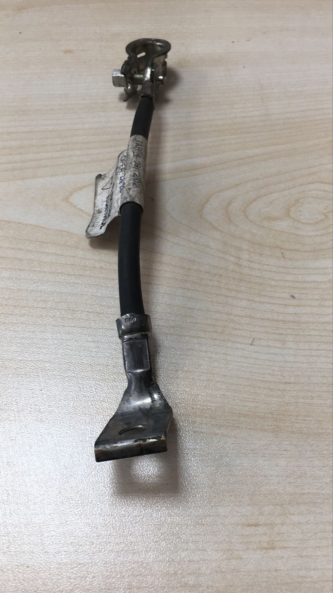 Eksi Kutup Başı Kablosi Megane 1 8200058256