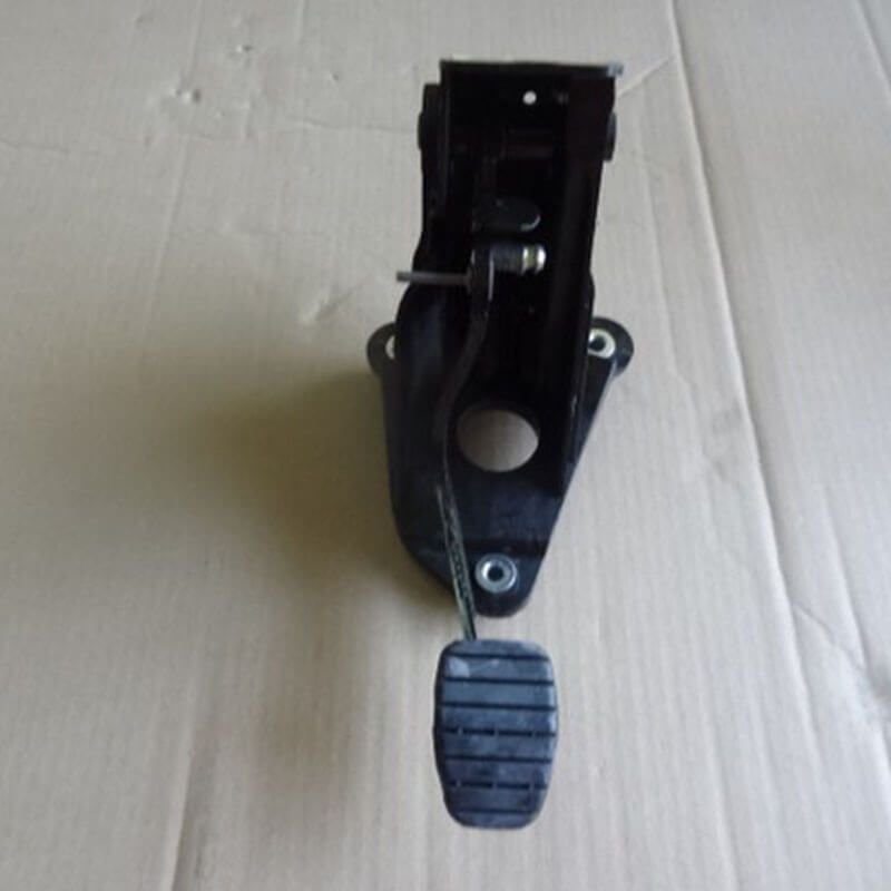 Laguna 3 Debriyaj Pedalı  465030297R