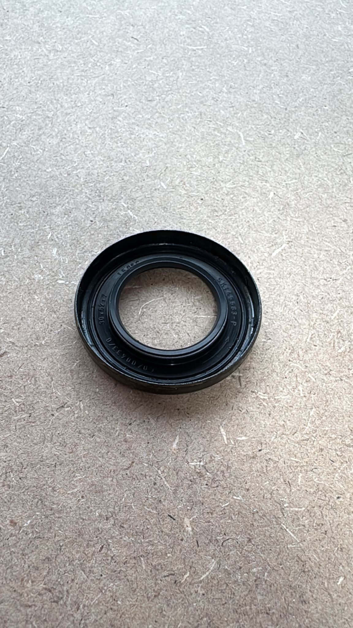 Tempra Tipo 30X52X7 Eksantrik Kapak Keçesi Skt