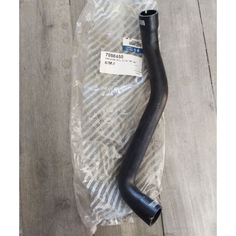 Tempra 2.0 8 Valf Radyatör Alt Hortumu Orijinal 7698450