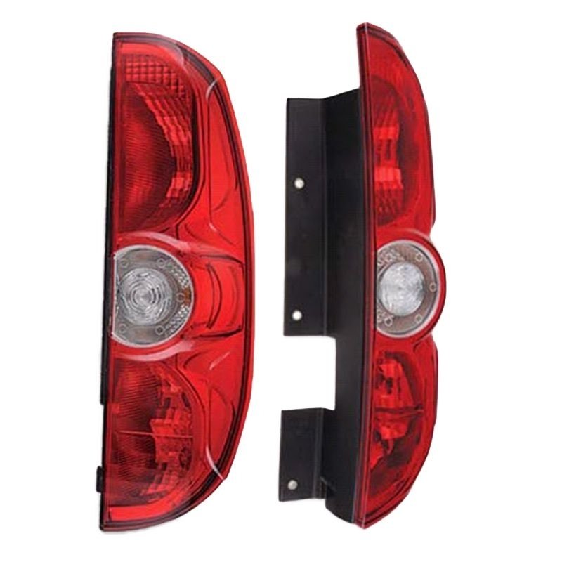 Doblo 3 Stop Lambası Çift Kapı Duysuz Sağ 2009 - 2015 Mars