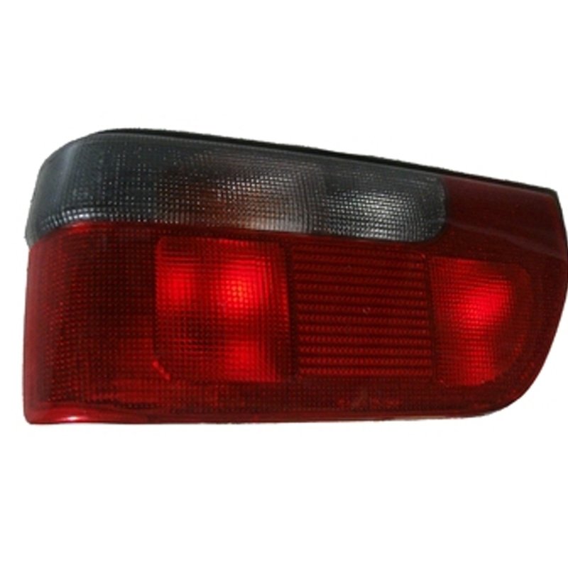 Renault 9 11 Broadway Stop Lambası Duysuz Sol Siyah Kırmızı 1997 - 2000 Meydan