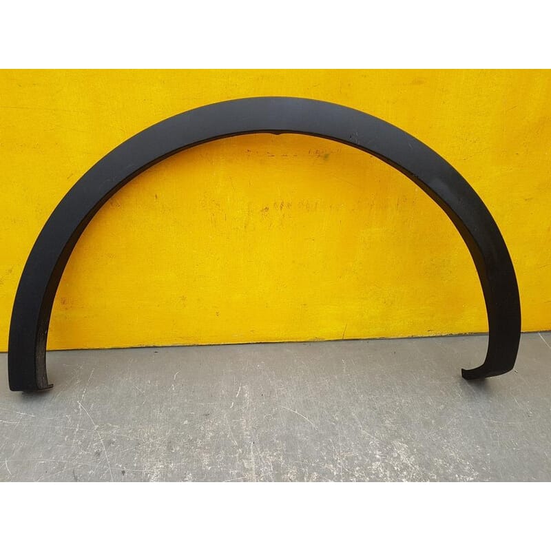 Renault Kadjar 15 - 20 Arka Çamurluk Ağzı Plastiği Sol Meydan