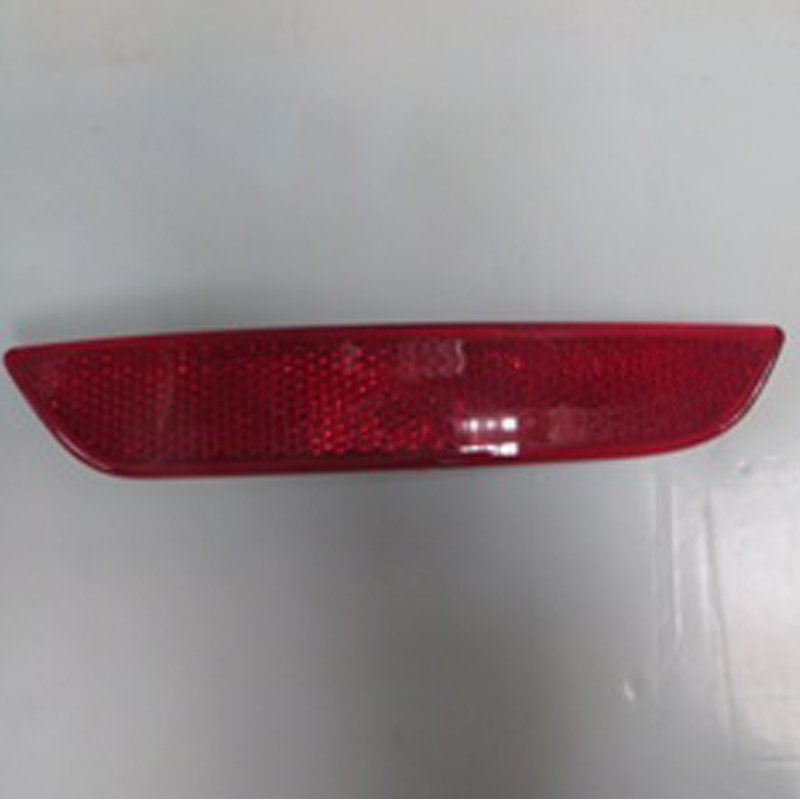 Clio Hatchback Tampon Reflektörü Arka Sağ 2013 - 2016 Kaya
