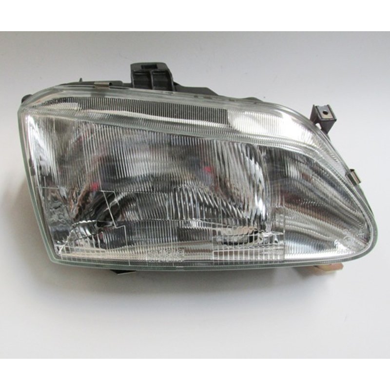 Megane 98 - 99 Far Lambası Sağ Elektrikli - Motorsuz 7701040683