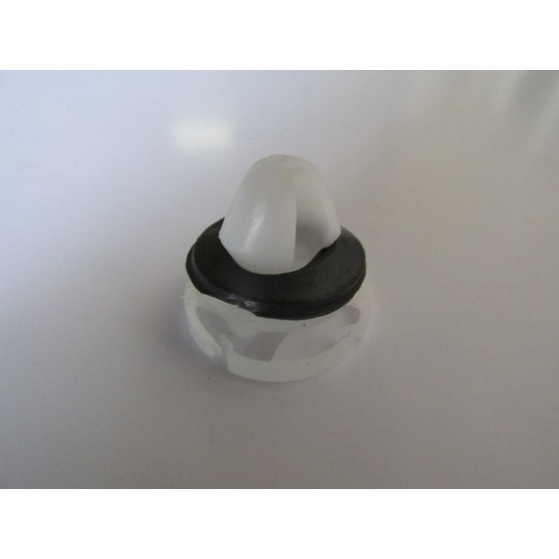 Renault Megane 2 03 - 09 Kapı Döşeme Klipsi 7701056846