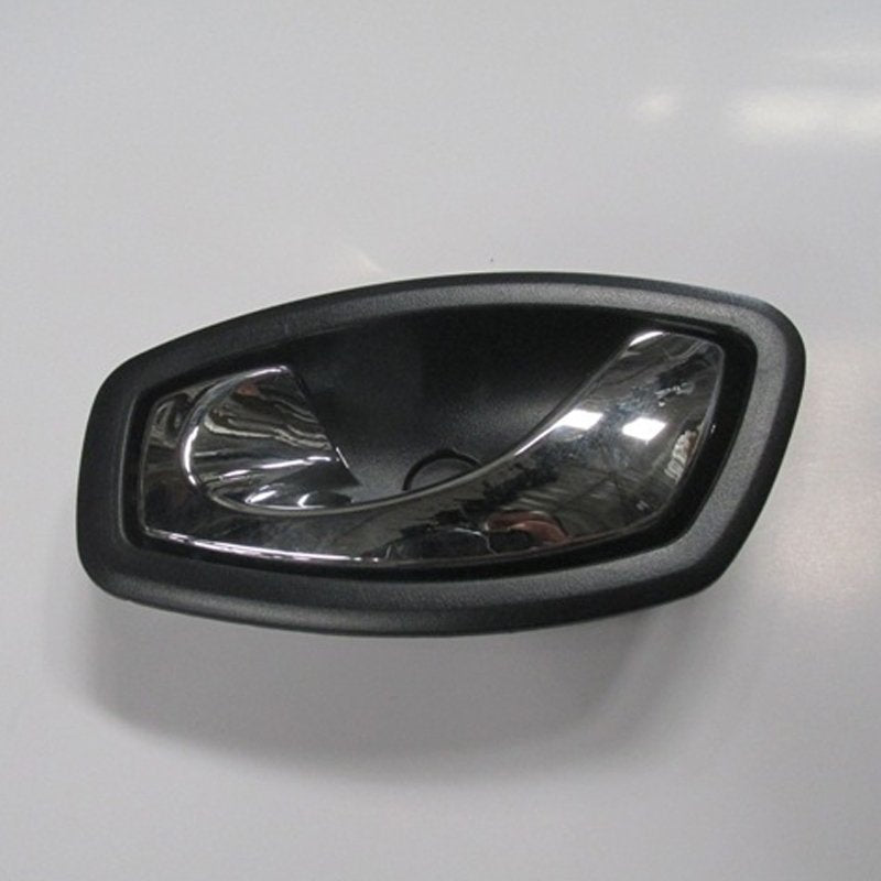 Megane 3 Hb 14 - 15 Ön Kapı İç Açma Kolu Sol Nikelajlı 826733790R