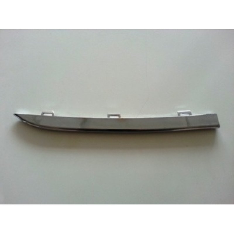 Linea 12 - 17 Ön Panjur Üst Çıtası Kısa Nikelajlı Sağ 735548043