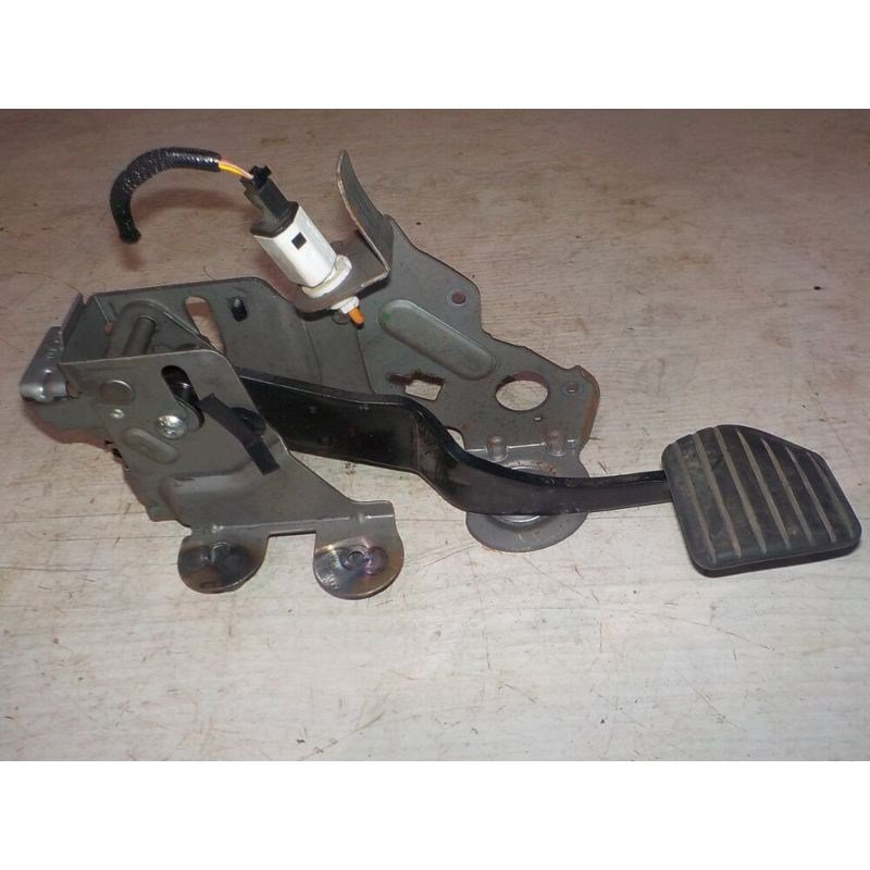 Fren Pedalı Manuel ( Renault : Fluence 08 - 12 ) 465010021R