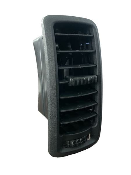 Opel Vivaro Renault Trafic Arka Tampon Difüzör Serkar 25896