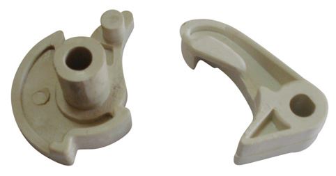 Renault 12 Kaput Kilit Plastiği Takım Serkar 3706