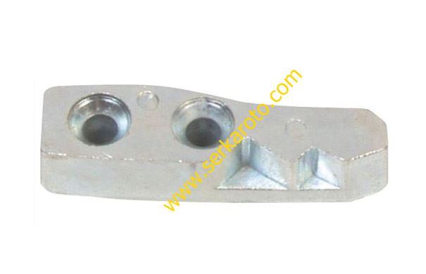 Renault 12 Toros Kapı Kilit Karşılığı Sağ 7700576487