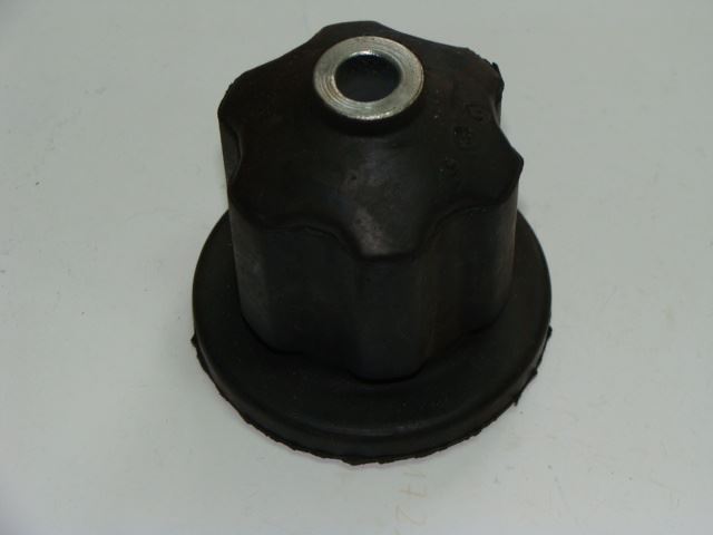 Fiat Uno Arka Torsiyon Dingil Burcu Travers Takozu Serkar 8362