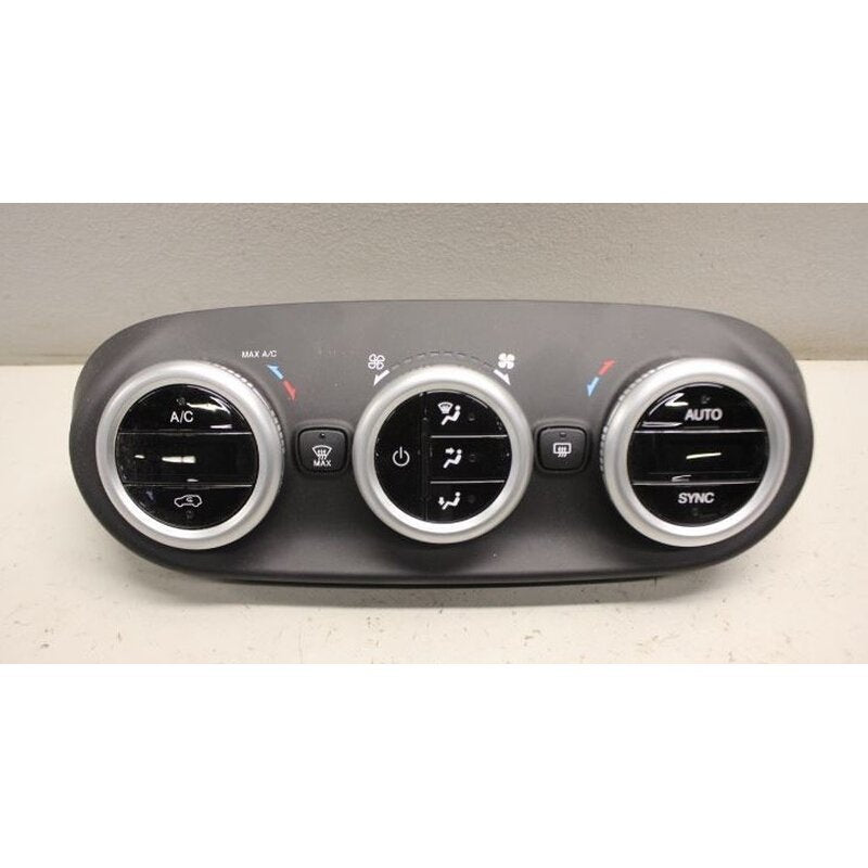 Fiat 500X Kalorifer - Klima Kumanda Paneli Dijital 735646101 735646105